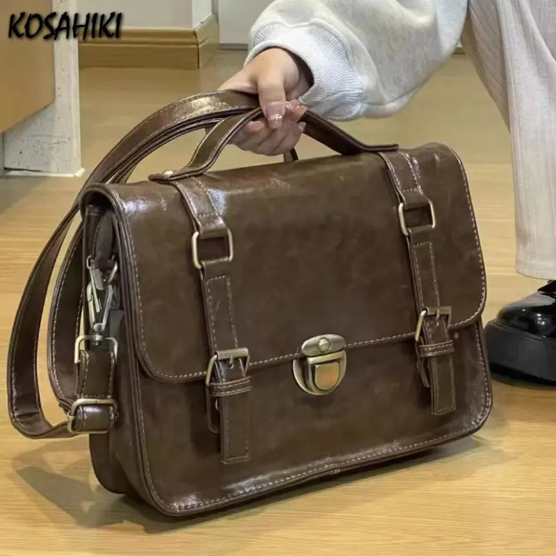 "Japanese Street Style Vintage Messenger Bag - Trendy Y2K Fashion Backpack for Women"